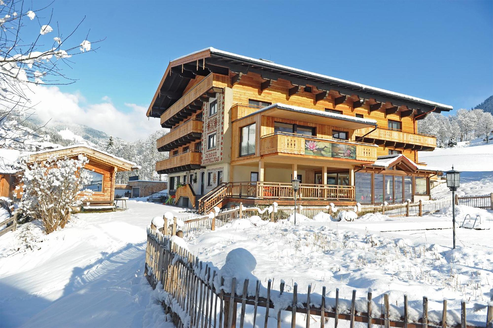 Ski In Ski Out Hotel Unterellmau Заалбах-Хинтерглем Екстериор снимка