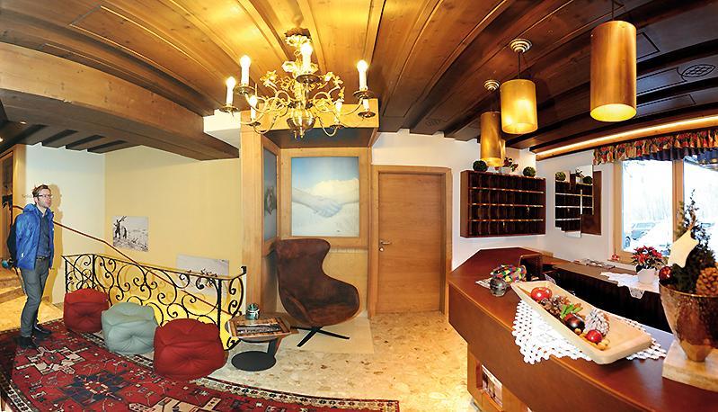 Ski In Ski Out Hotel Unterellmau Заалбах-Хинтерглем Екстериор снимка